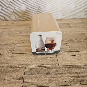 Gulden Draak Coasters Set of 100 New in Package Bar Coasters Disposable Coasters